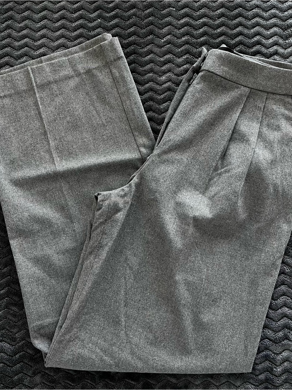 Express Straight-Leg Pants in Heather Gray
